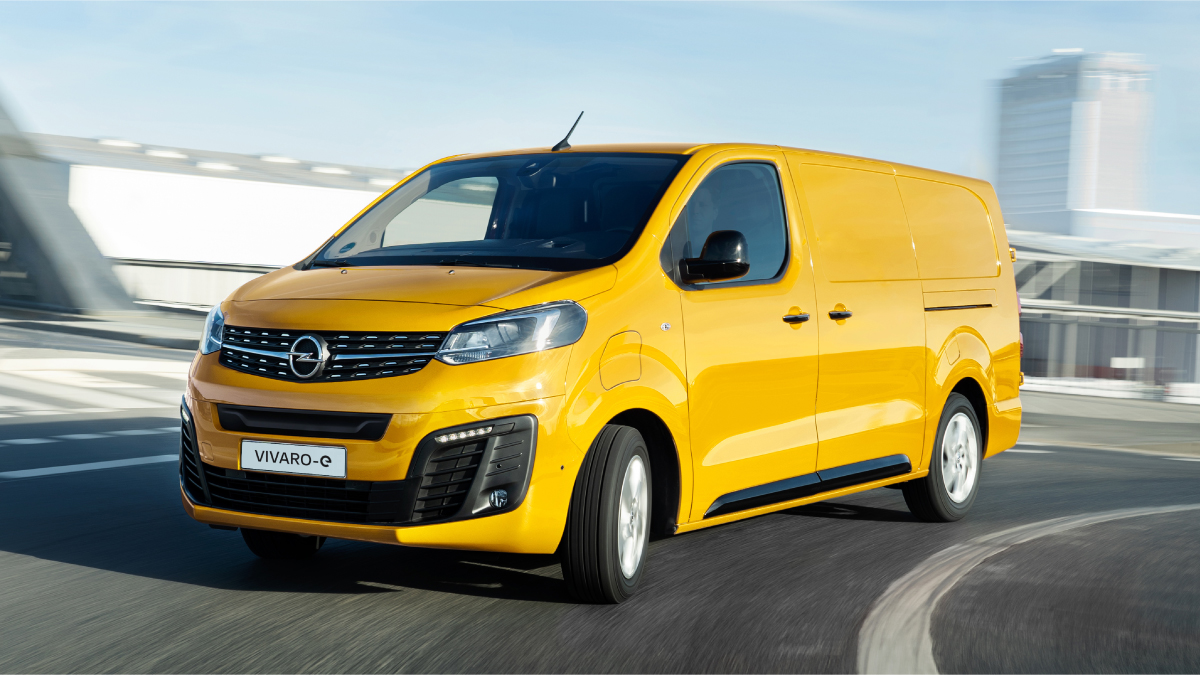 vivaro e freeway driving - Opel Commercial Vehicle Referral Program